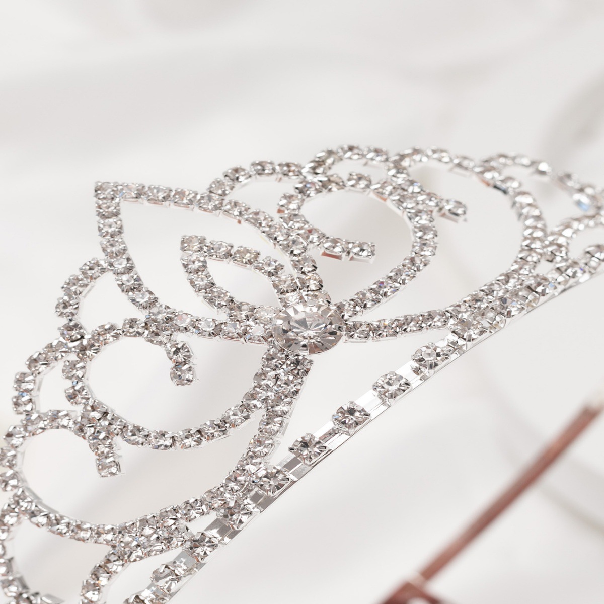 Moda coreana de alta calidad diamante joyas de cabello corona de novia dulce niños cabeza banda de productos fabricantes al por mayor