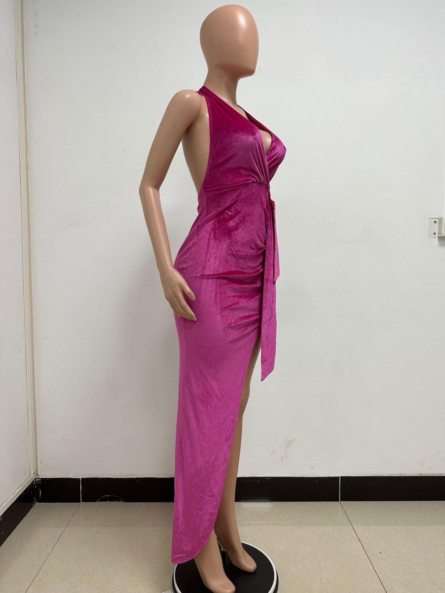 266g Weight Maxi Long Dress Dress Length Type Sleeveless Sleeve Length Sheath Dress Dresses Type Spandex, Polyester Fabric Type High Waist Waist Line Holiday, Banquet, Party Occasion Halter Neck Neckline Slim Fit Type Solid Color Pattern Summer Season Women's Gender Sexy Style Wholesale Women's Sexy Solid Color Holiday Banquet Party Halter Neck Sleeveless Sheath Dress 26
