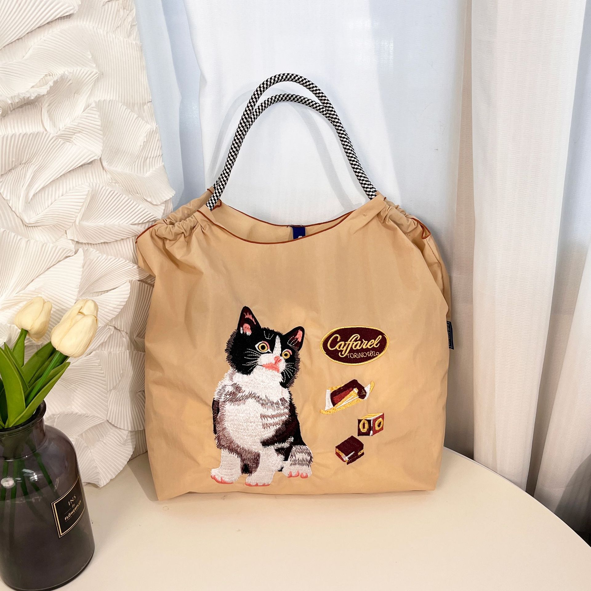 베이지·커피캣