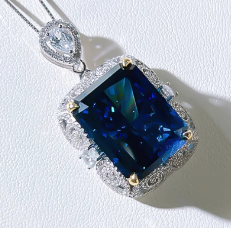 Zhuang Sheng joyería S925 plata Venta caliente de alto carbono diamante hielo flor cortada grasa largo cuadrado grande colgante luz lujo principal 18*23