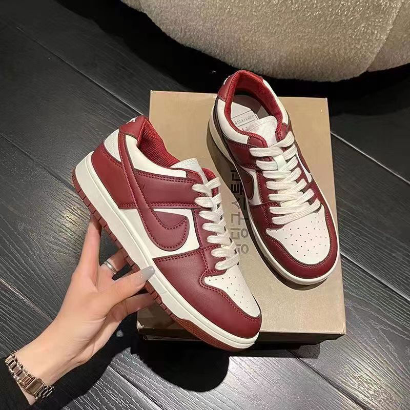 2025 nuevo estilo de pareja de corte bajo estudiante ligero zapatillas AJ a juego de color moda zapatos blancos de mujer hombre salvaje