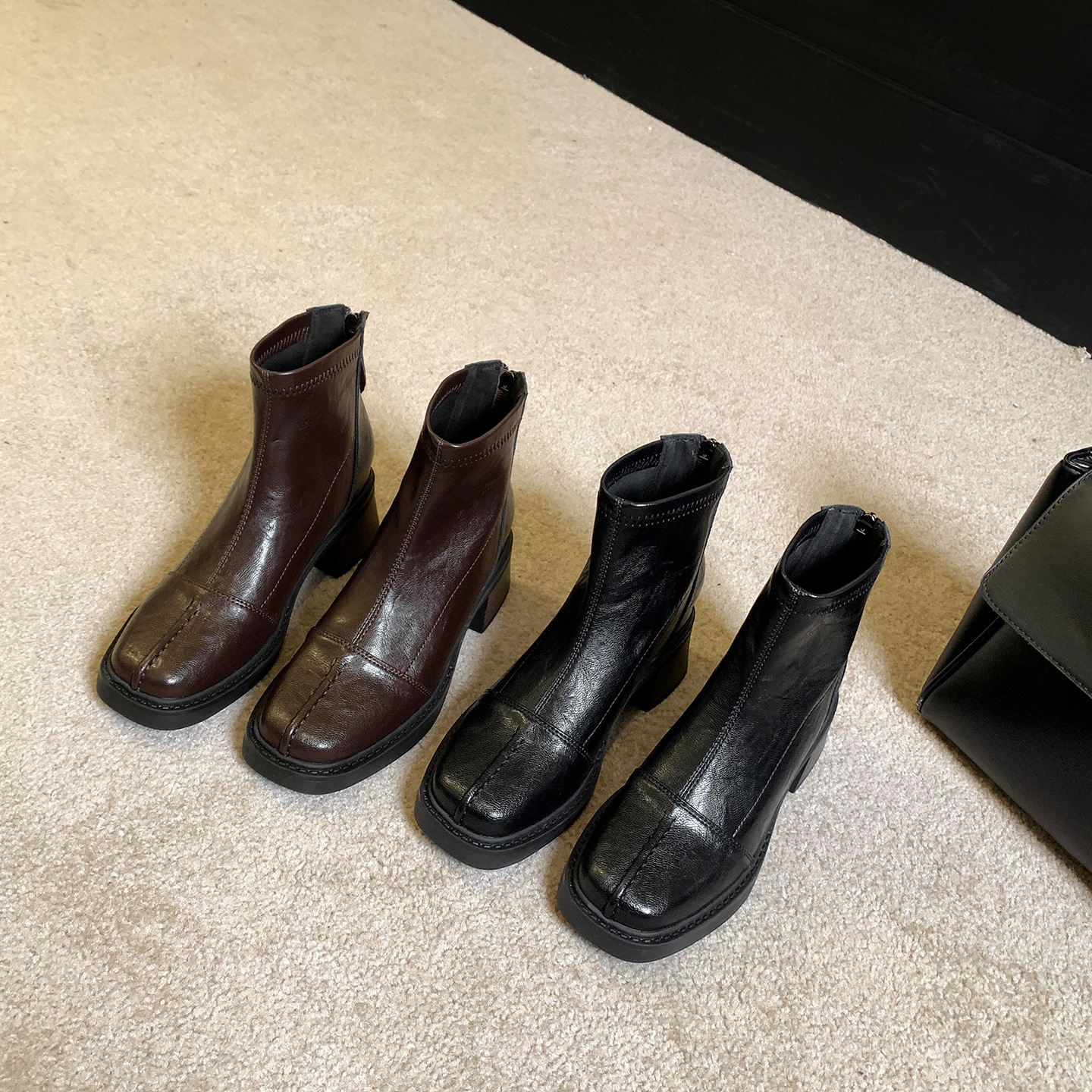 10cm Slim Boots with Back Zipper, Women's Retro Height-Increasing Pleated High-Heeled Shoes, Textured Commuter British Style Martin Boots