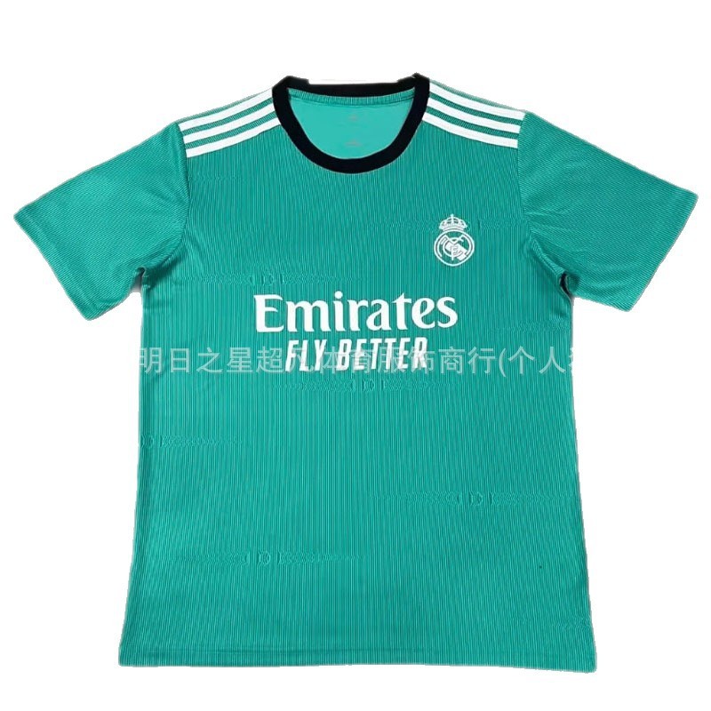 ブラジル、ドイツ、イタリア、スペイン、日本、イングランド、ベンフィカ、フランス、アルゼンチン、ポルトガルのサッカーユニフォーム|undefined