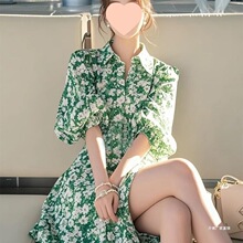 2025新款韩系减龄洋气绿色碎花中袖连衣裙多巴胺裙子绝美衬衫印花