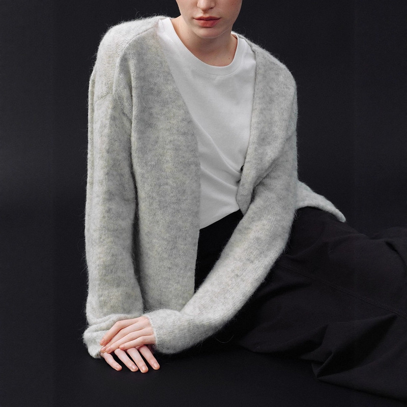 Guoe/Fashionable and Lazy Alpaca Wool Simple Literary Fluffy Lazy V Neck Knitted Cardigan Top for Women 36106