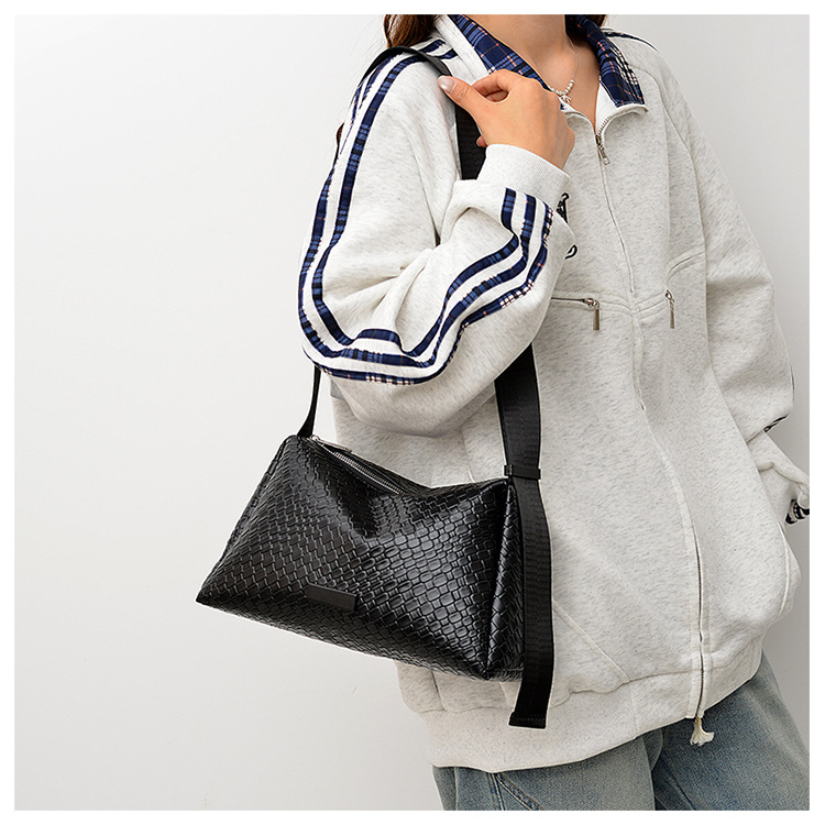 Vielseitige Mode-Umhängetasche für Damen, kleine Schultertasche im koreanischen Stil, praktische Pendler-Handtasche für Damen, Großhandel mit kostenlosem Versand, grenzüberschreitende Damenbörse