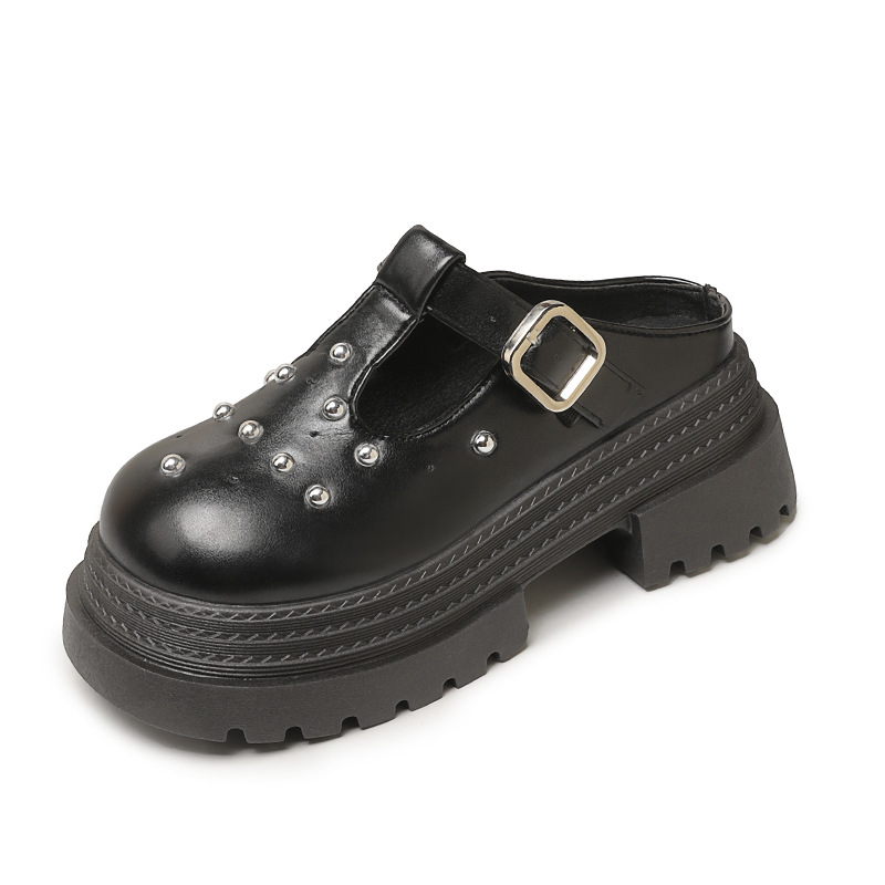 2026 zapatillas de verano para mujeres nuevas zapatillas de altura gruesa con suela suave zapatillas de playa de moda para mujeres zapatos agujeros