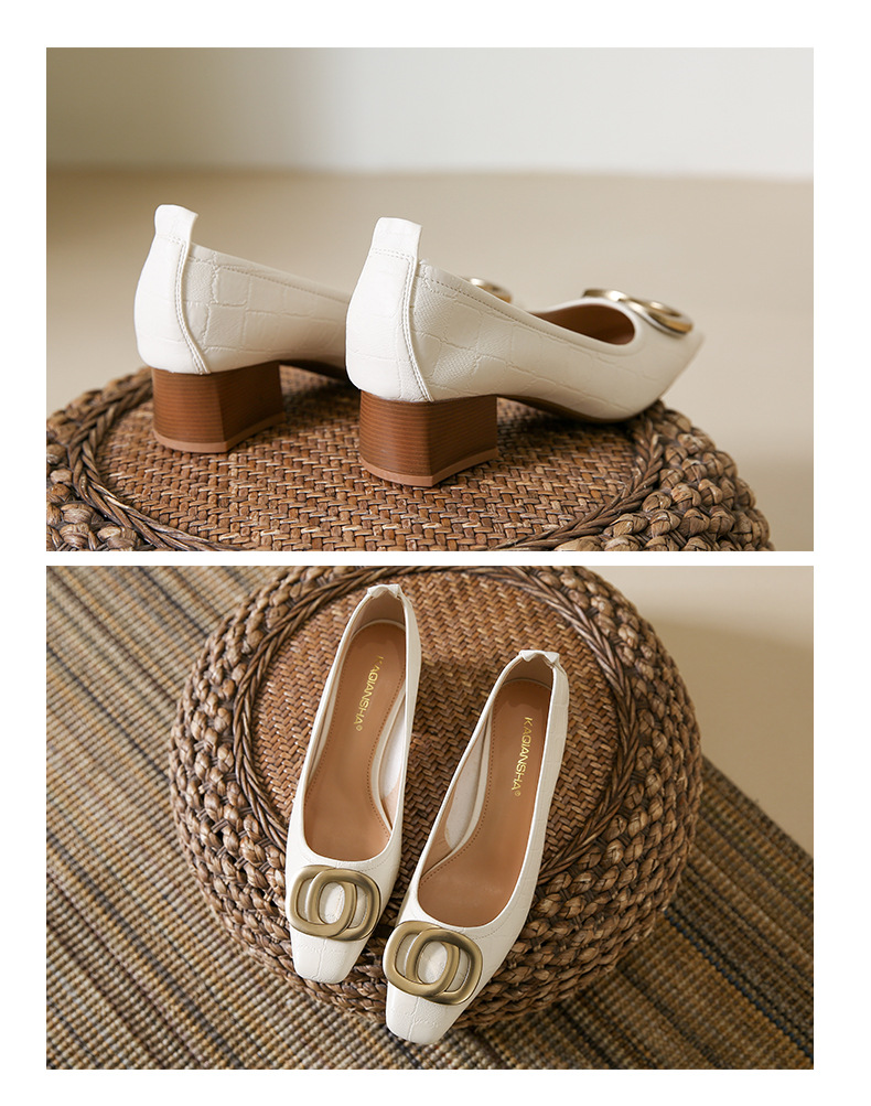 Damen Pumps Mit Karreeform Und Blockabsatz Aus Weichem Leder_voghion.com