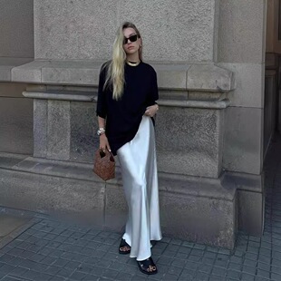 ���L���װ���ȹŮ�ĸ������s�����M�ڴ���45&deg;б���ɾo��8065