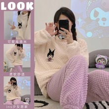 圆领睡衣女加绒加厚秋冬季提花珊瑚绒刺绣卡通套头款长袖长裤套装