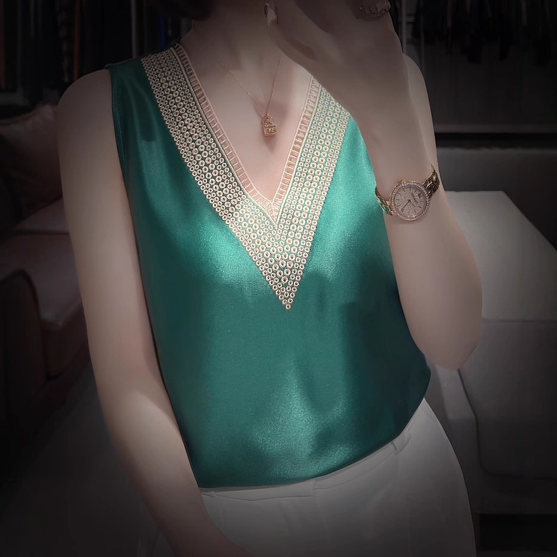 Embroidered V-neck acetate camisole women's outer wear silk satin sleeveless top with small suit inner base ins
