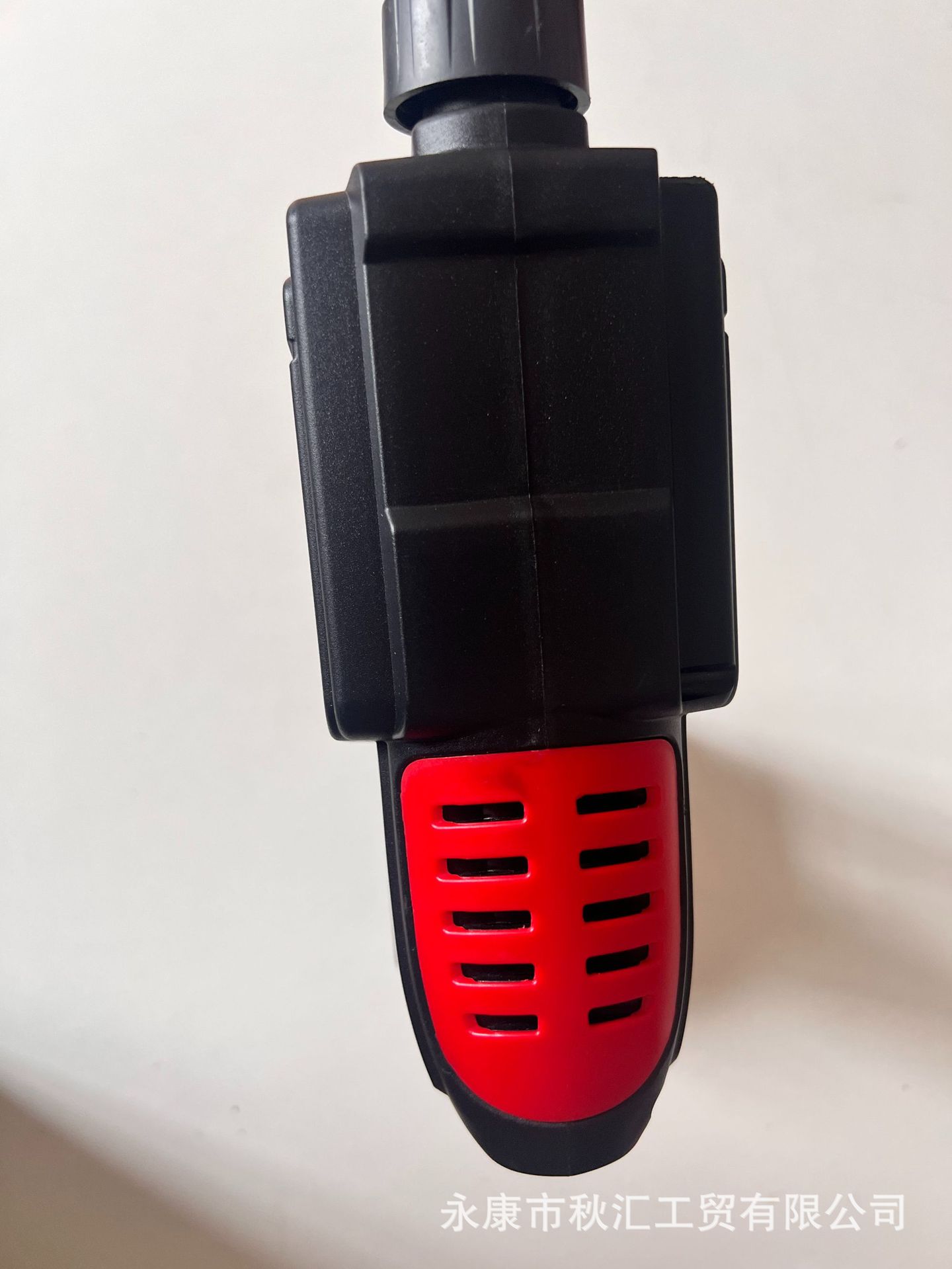 Factory direct supply, dropshipping, and OEM processing of overseas lithium battery-powered cordless high-pressure cleaning guns and watering machines