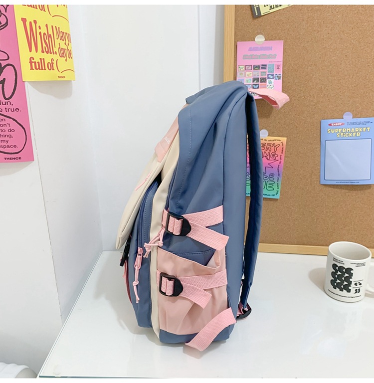 Daily School Backpacks display picture 18