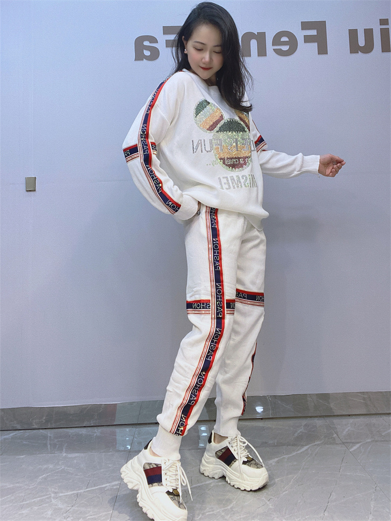 Comercio exterior transfronterizo ropa de mujer al por mayor Primavera y otoño nuevo traje casual 2024 artesanía pesada perforación en caliente ropa deportiva de moda para mujeres image 5