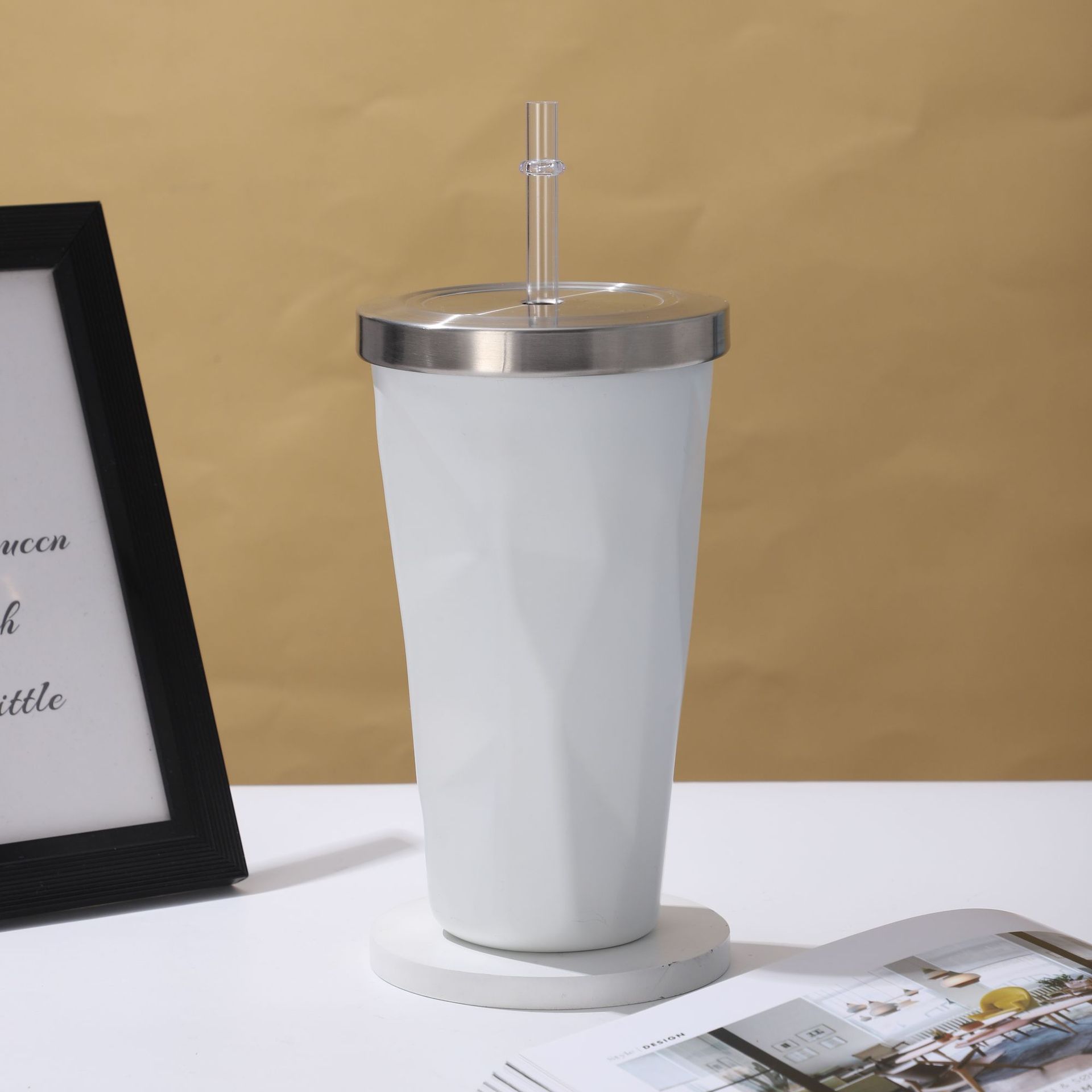 Irregular diamante Taza Del Coche 304 de acero inoxidable taza de vacío portátil simple paja taza de agua oficina taza de café