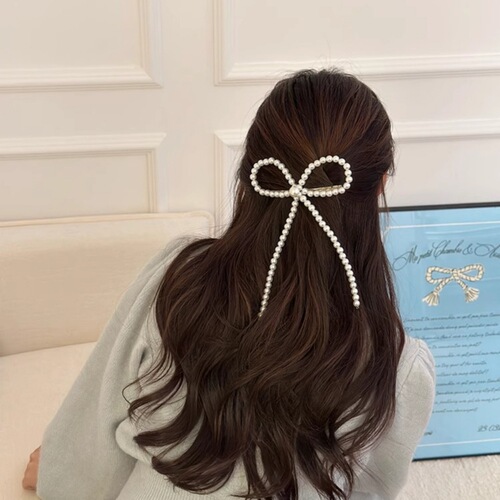 Korean-style pearl butterfly bow forehead hair clip for women, minimalist elegant high-end design edge clip, elegant versatile hair accessory trend