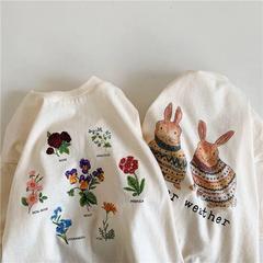 New style summer clothes for girls in cotton half-sleeved tops, Korean short-sleeved T-shirts for small children, cute retro undershirts for little girls 