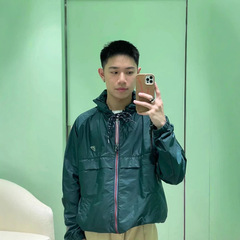 【早秋新款】25FW新款倒三角再生尼龙连帽防嗮衣外套 潮牌男女款