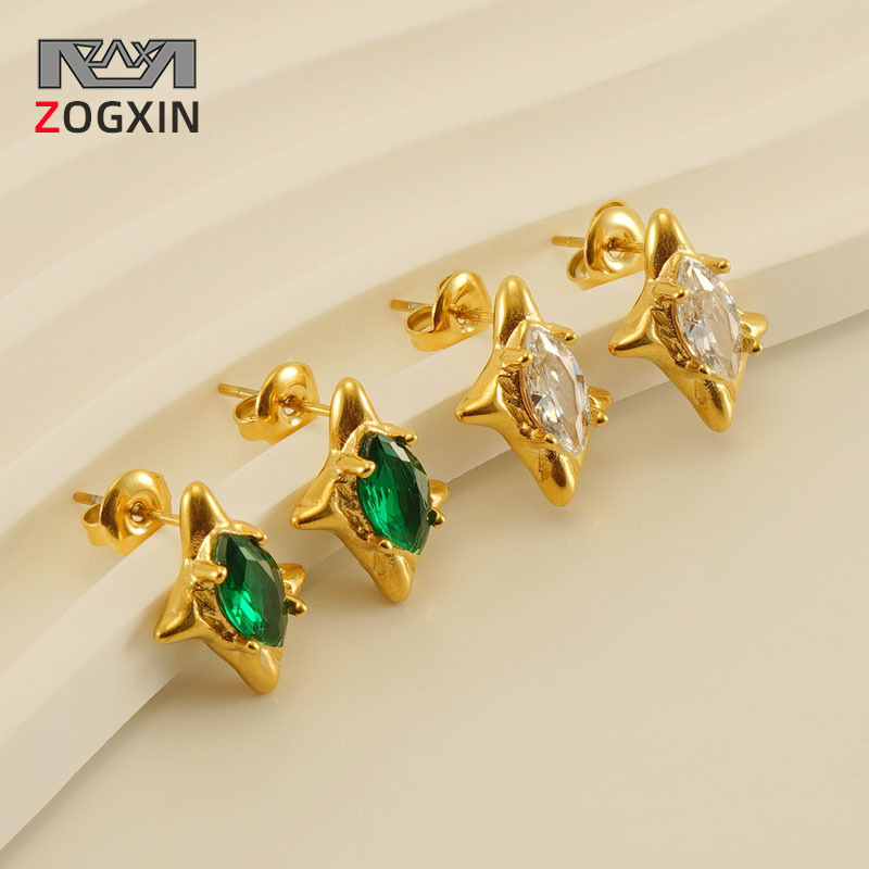 Nuevos pendientes de acero inoxidable europeos y americanos transfronterizos Pendientes de estrella de circonita con incrustaciones de oro de 18k