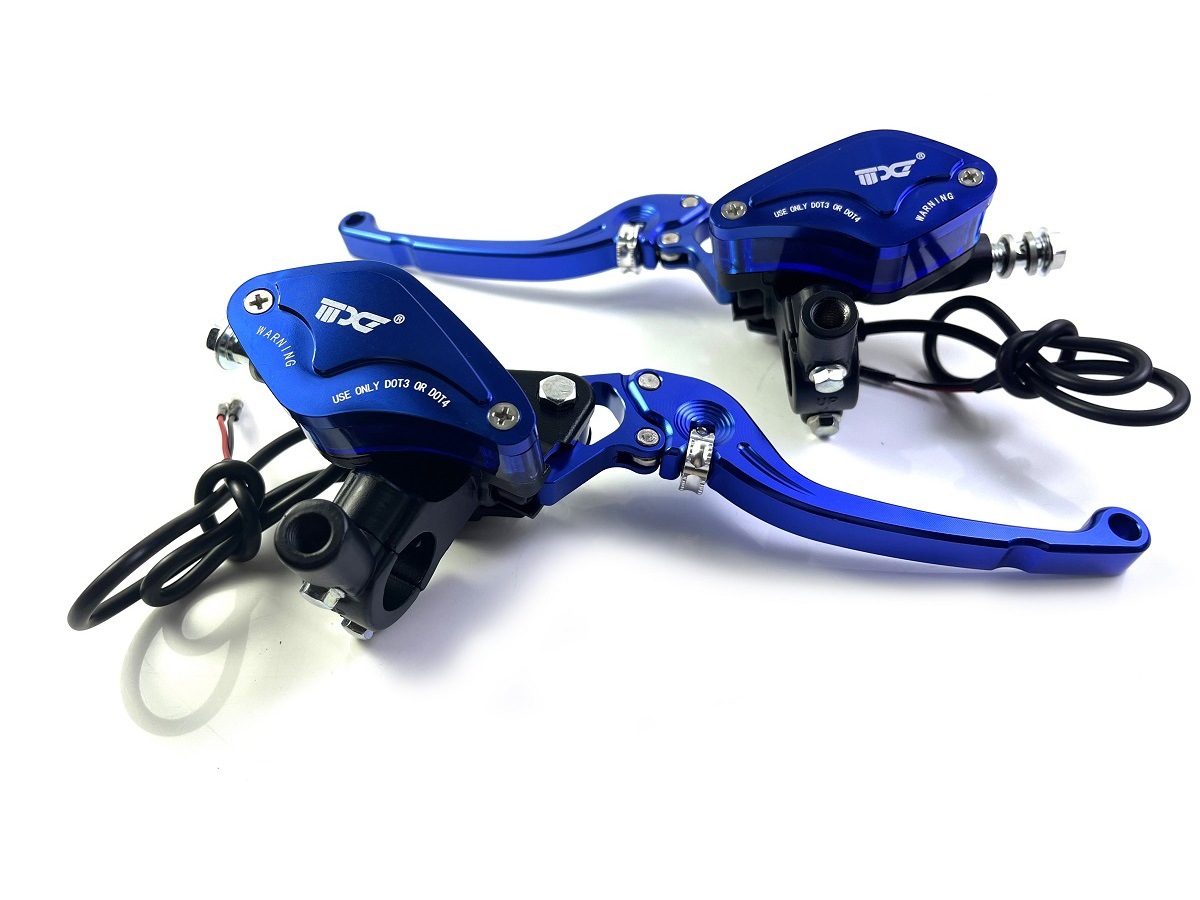 Motorcycle genuine goods motorcycle electric car modified disc brake upper pump Zuma turtle monkey brake disc brake upper pump
