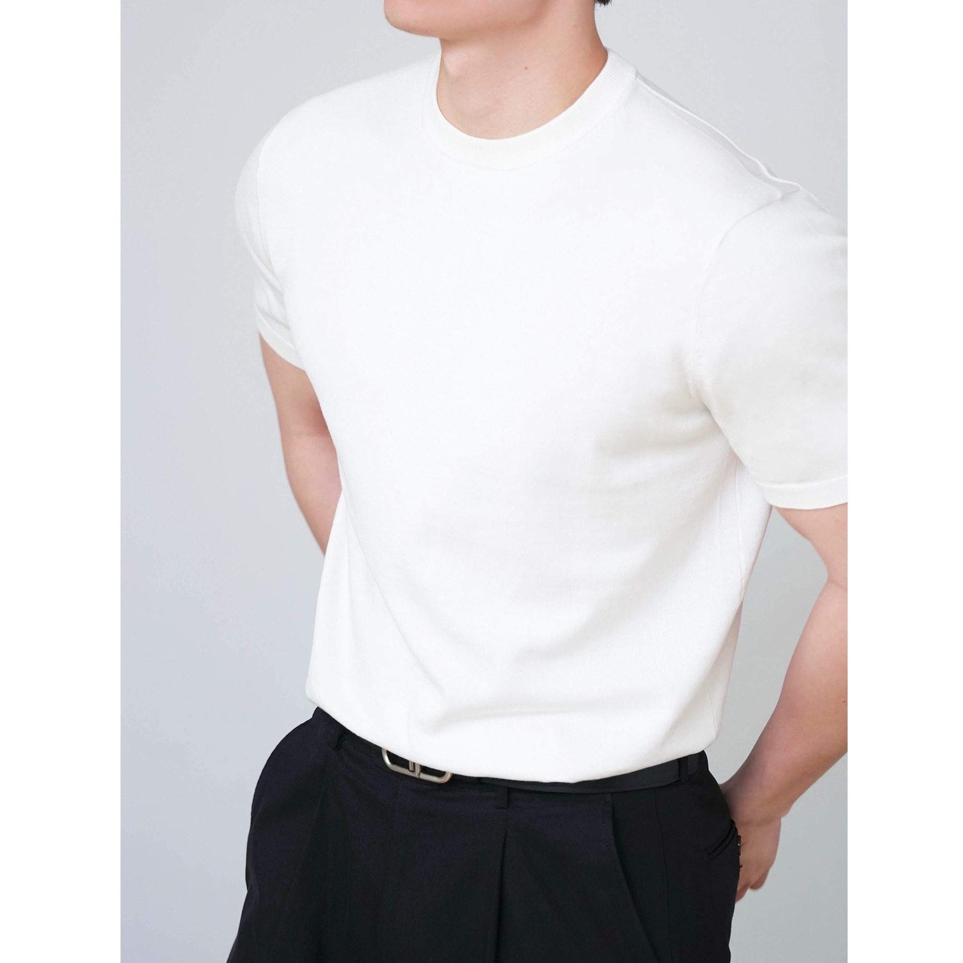 Camiseta de punto de manga corta camiseta hombre color sólido traje de cuello redondo con un antiguo estilo de hielo de verano fábrica transfronteriza al por mayor