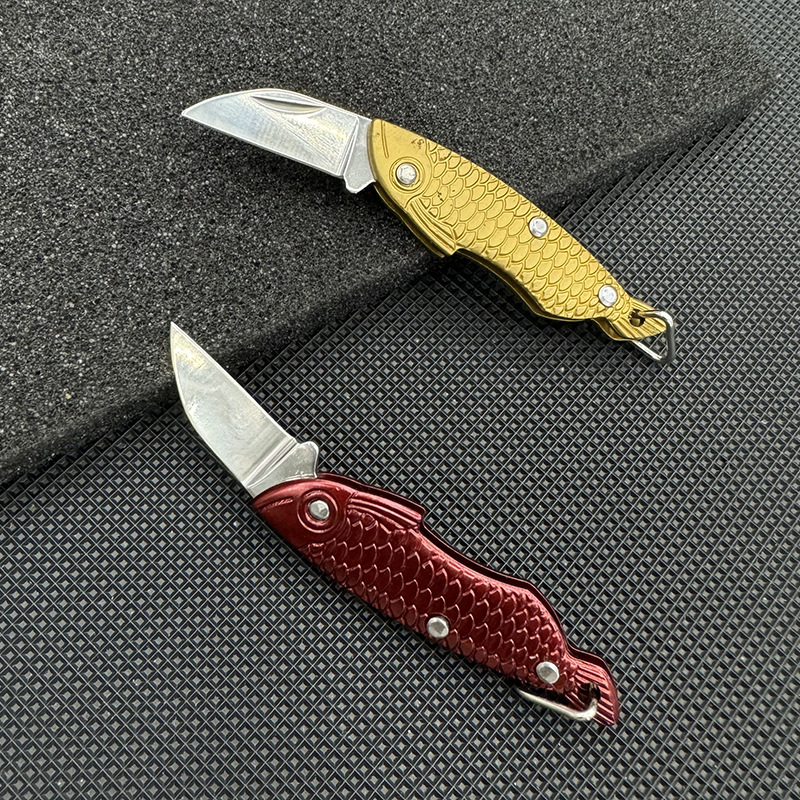 全钢迷你小刀折刀户外多功能折叠刀便携小折刀口袋钥匙鱼型小刀
