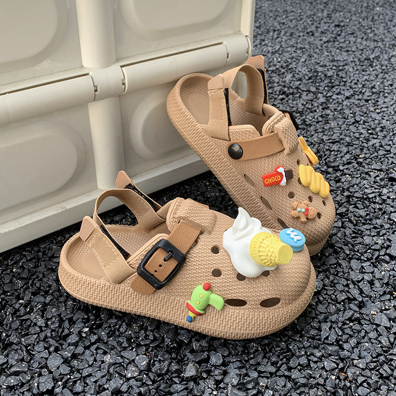 Zapatillas Birkenstock para niños lindos de moda, transpirables, suela blanda, suela gruesa, zapatos con agujeros, zapatos para niños de verano, sandalias y zapatillas, todo fósforo