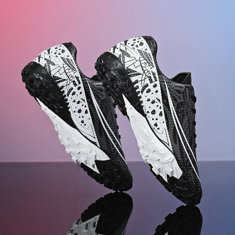 Nuevos zapatos de fútbol antideslizantes transfronterizos de clavos para adultos, zapatos de entrenamiento profesional para niños y niñas, zapatos deportivos juveniles bajos