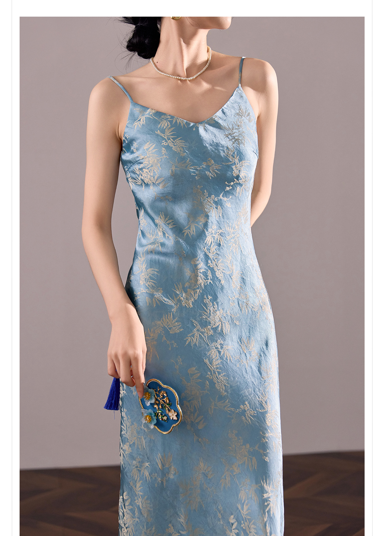 Váy maxi cạp cao vải rayon họa tiết lá tre xanh mùa hè, dáng suông tôn dáng ZX M4081 — Màu xanh nước hồ chi tiết 2