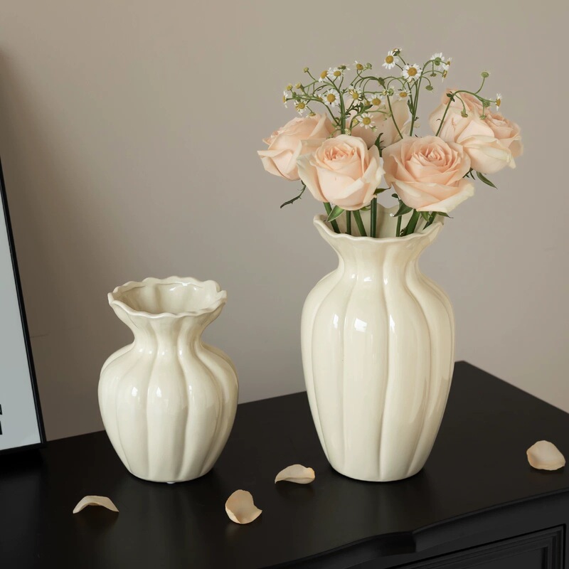 American-Style Retro Ceramic Vase, High-End White Creative Decorative Ornament, Flower Vase, Hydroponic Flowers, Living Room Dining Table American-Style Retro Ceramic Vase, High-End White Creative Decorative Ornament, Flower Vase, Hydroponic Flowers, Living Room Dining Table