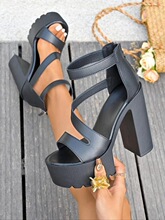 K 73304 Cross Strap Platform Sandals ��������Ь ����