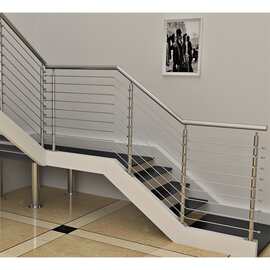 室内不锈钢楼梯栏杆304圆管扶手立柱不锈钢拉丝楼梯阳台栏杆厂家
