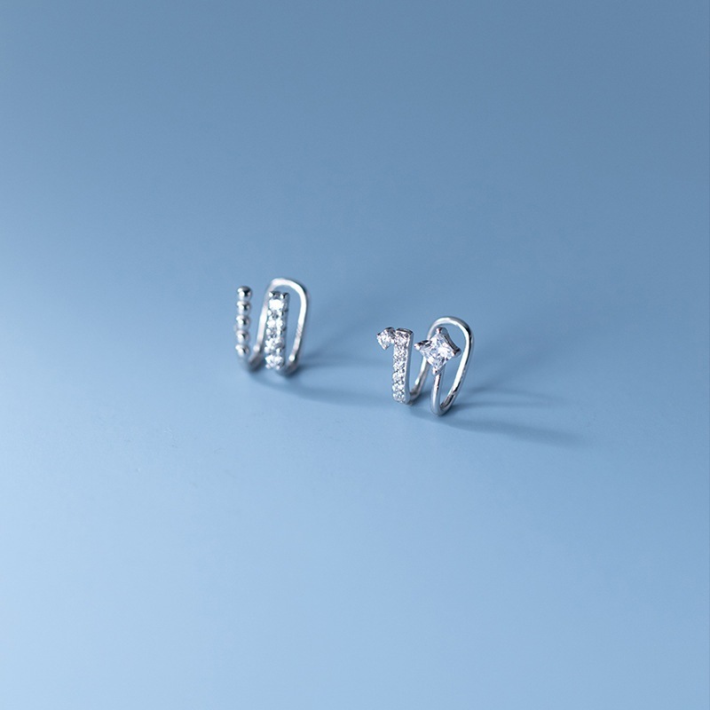 Aloch s925 clip de oreja de diamante asimétrico plateado versión coreana de joyería de oreja femenina simple y fresca M00223