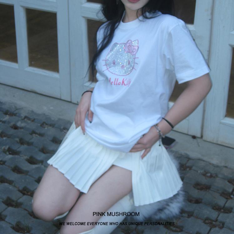 Hello Kitty Cat Hot Drilling Short-sleeved T-shirt Women's European and American Cute Students Casual Trendy Brand Women's Mid-length Top Hello Kitty Cat Hot Drilling Short-sleeved T-shirt Women's European and American Cute Students Casual Trendy Brand Women's Mid-length Top