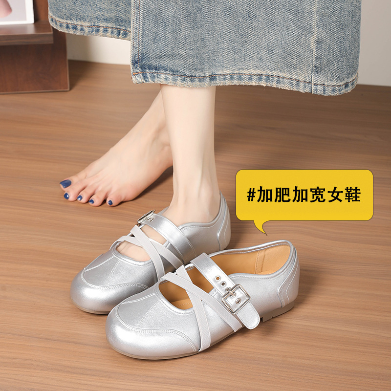 Qinglan Yabu 818-11 Retro Ballet-Style Mary Jane Leather Shoes, Widened and Enlarged Large Size Women's Shoes with Cross Straps