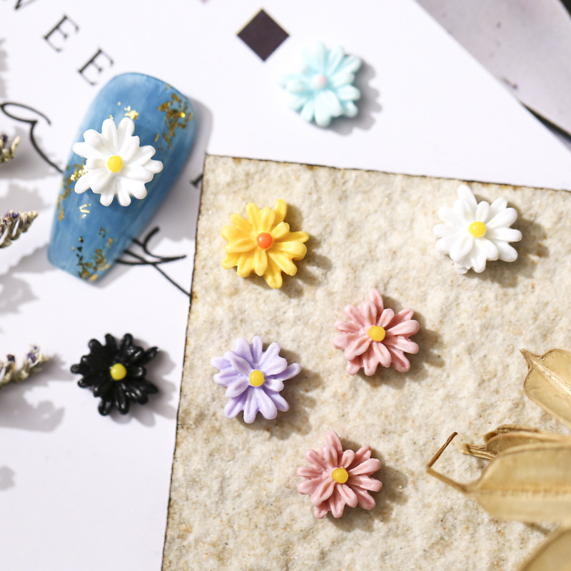 Daisy Smiley face sunflower manicure online celebrity colorful cute cartoon jewelry three-dimensional multi-face Murakami long nail jewelry