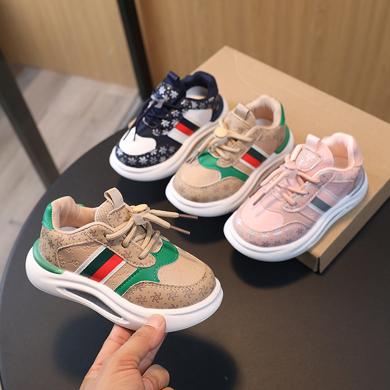 Novo couro infantil sapatos esportivos placa primavera e outono vendas diretas da fábrica ponto comércio exterior_voghion.com