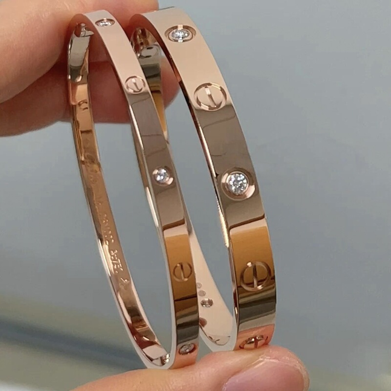 Kajia high-quality 925 silver screw bracelet, CNC thick-plated classic LOVE series bracelet, non-fading and versatile Kajia high-quality 925 silver screw bracelet, CNC thick-plated classic LOVE series bracelet, non-fading and versatile