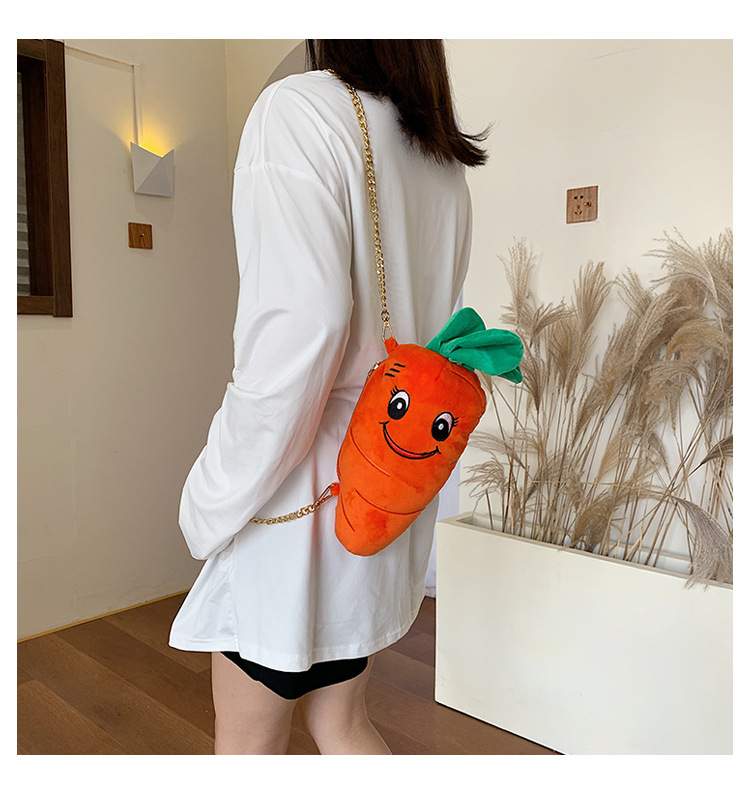 Cute Carrot Shoulder Messenger Plush Bag Wholesale Nihaojewelry display picture 103