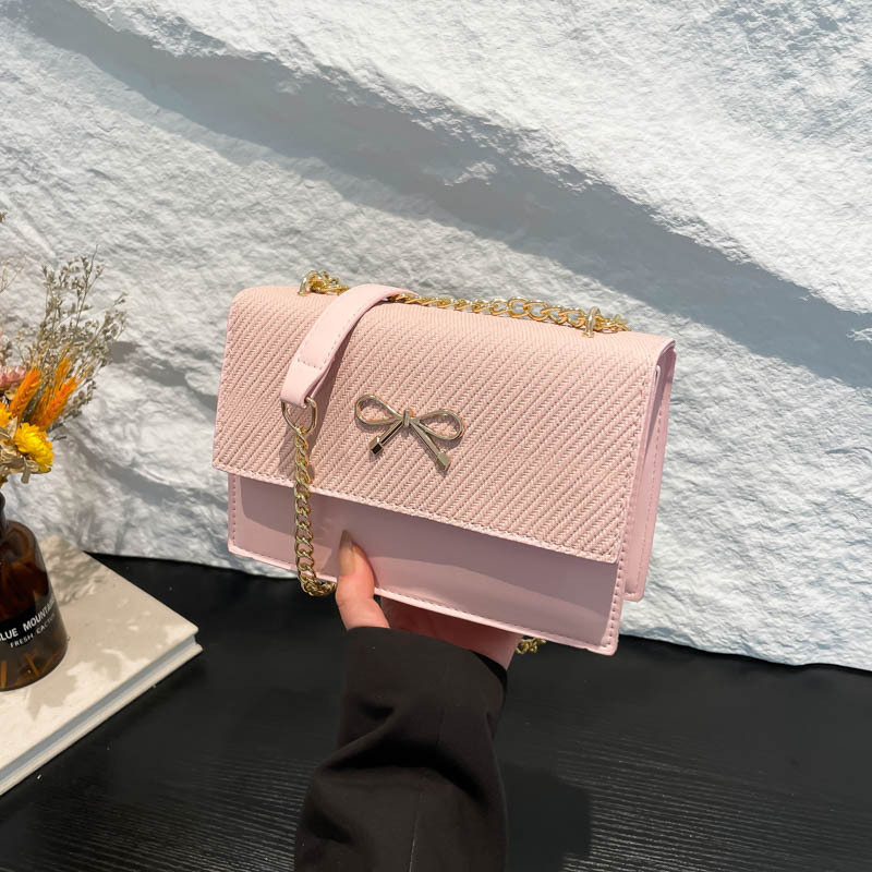 Minimalist Square Shoulder Bag With Bow Chain For Women_voghion.com