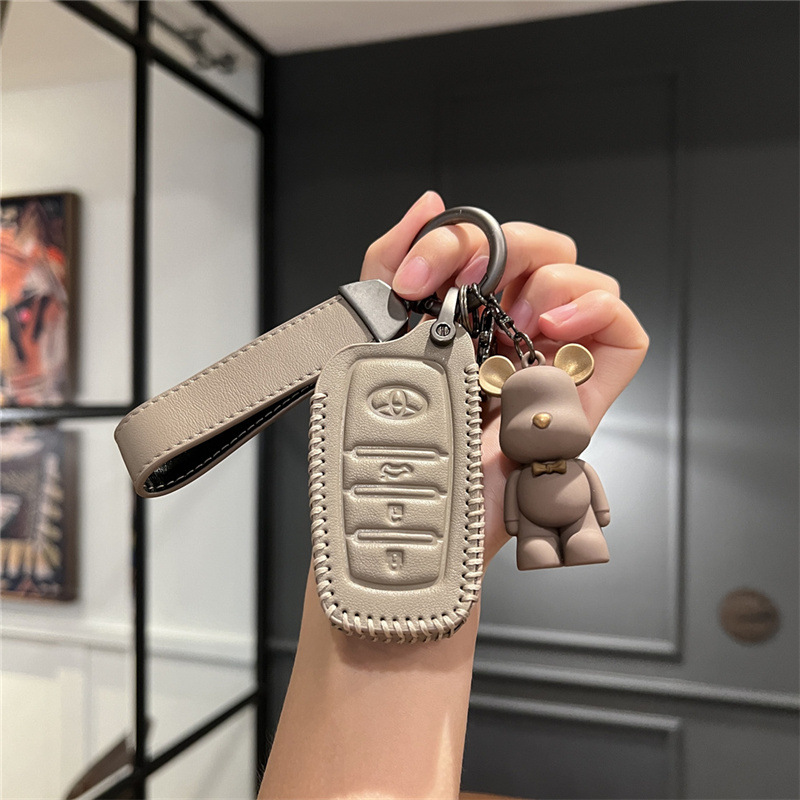 폭력적인 곰과 간단한 도요타 [코끼리 회색]