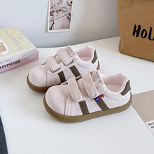 蓓尔魔术贴粉卡皮巴拉大头休闲板鞋2025年德训鞋平底休闲鞋B3010