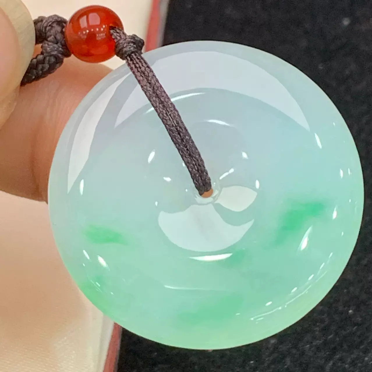 缅甸翡翠a货飘绿平安扣带证书