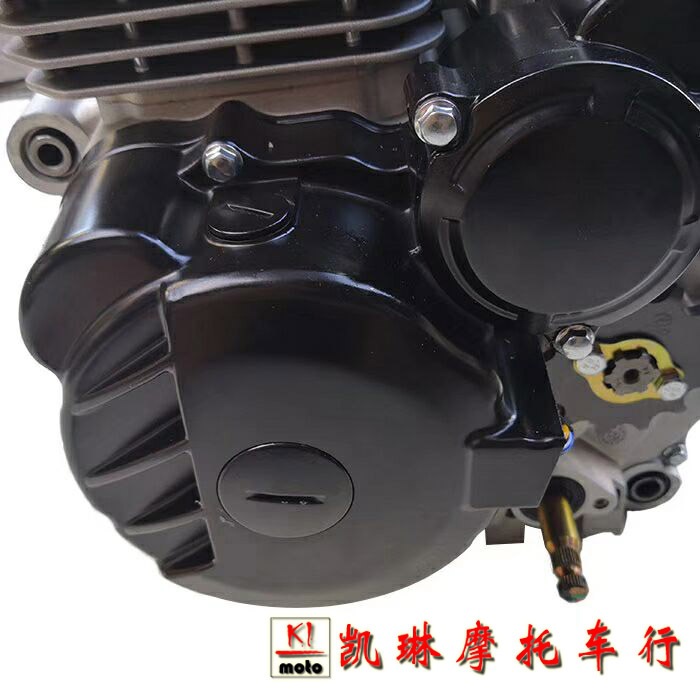 Large Cylinder Head Air-Cooled Engine Cb250--F Engine Off-Road Motorcycle New Zongshen 250 Engine
