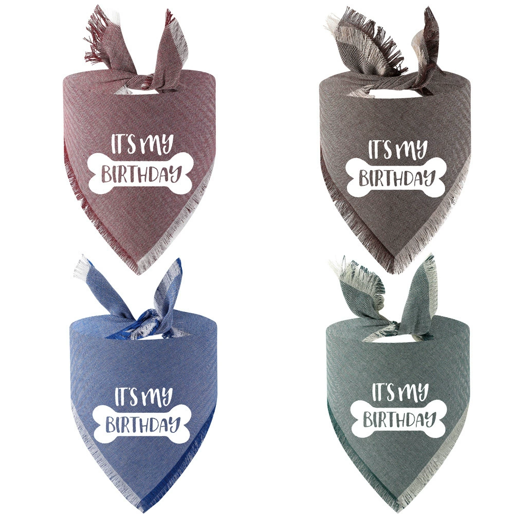 Производитель в наличии трансграничный Новый полиэстер хлопок собака Слюна полотенце День рождения шарф квадратный шарф собака шарф домашнее животное Повседневные необходимости