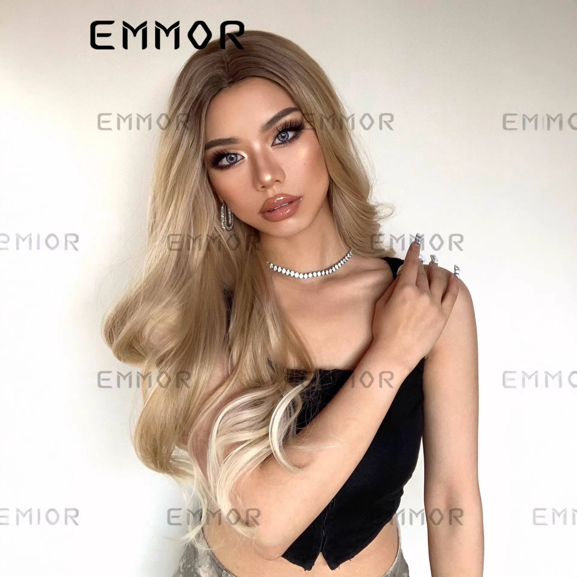 Nuevo elegante medio grande onda largo pelo rizado gradiente dorado púrpura marrón multicolor opcional europeo y americano peluca para mujeres