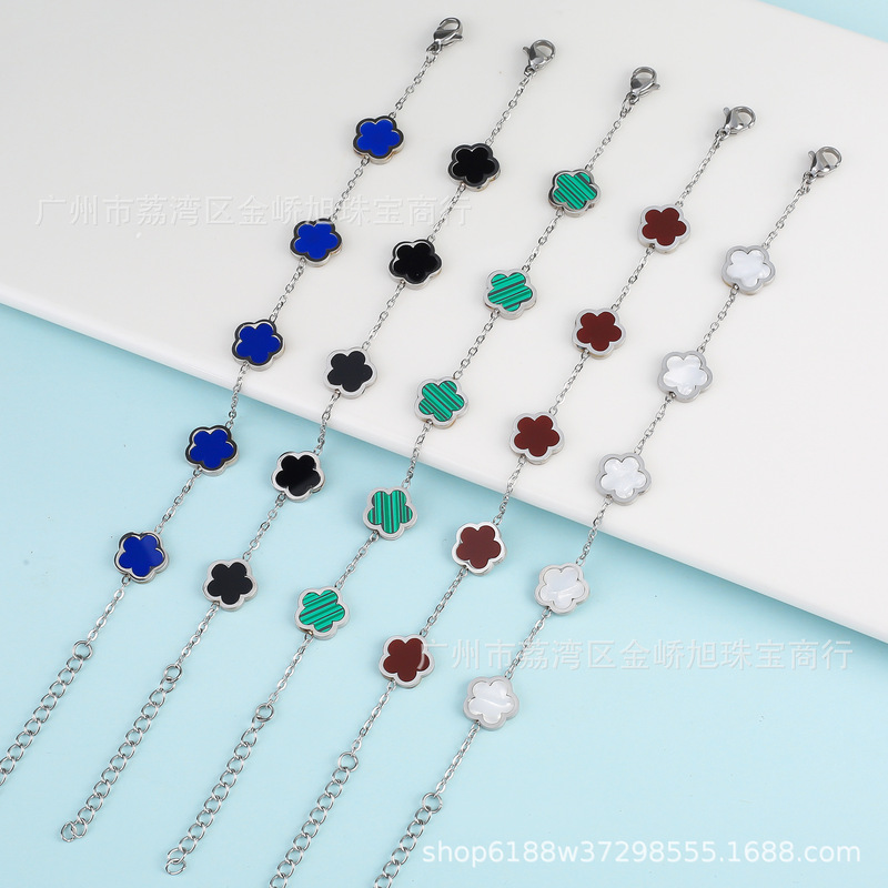 Popular plum blossom 11mm plant five-leaf flower bracelet lucky grass cross-border hot selling French jewelry Clover lucky grass