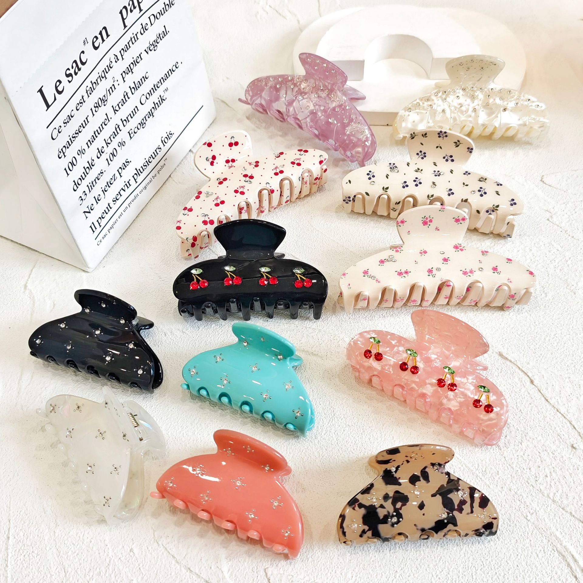 16g Weight Hair Claws Hair Accessories Type 1 Piece Quantity Daily, Street Occasion Acetic acid sheets Material Cherry, Flower Pattern All Seasons Season Women's Gender Cute, Simple Style Style Cute Simple Style Women's Cherry Flower Acetic Acid Sheets Hair Claws 无