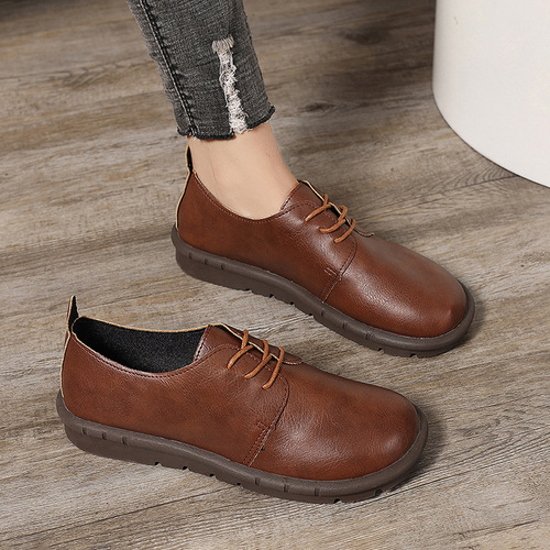 Women's New Retro Soft Sole Bean Sneakers Slip-On Ankle Boots Autumn Small Leather Shoes with Laces Flat Shoes for Plus Size