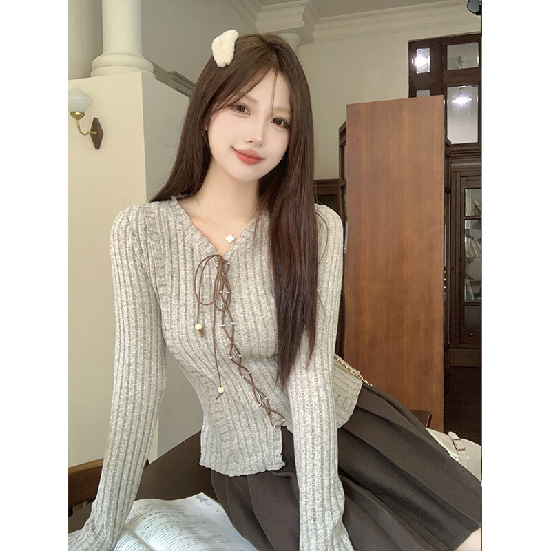 甜辣修身长袖针织开衫女早秋新款绑带设计感显瘦短款V领长袖上衣|undefined
